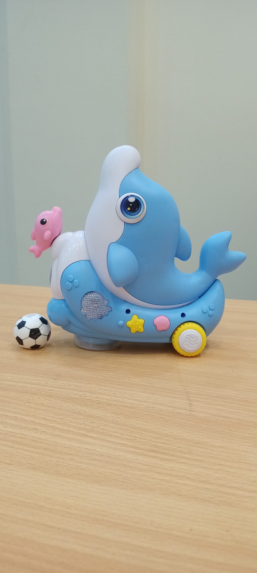 لعبة الدولفين المتحرك ..